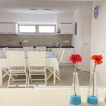 Maresole - Direttamente Sul Mare Ferienhaus Alcamo Marina